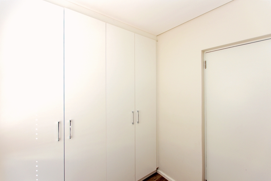 6 Bedroom Property for Sale in Mykonos Western Cape